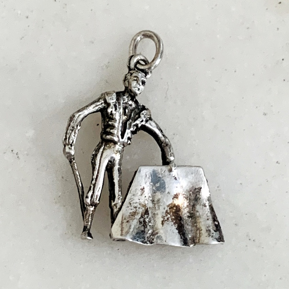 Vintage Sterling Silver 925 Bracelet Spanish Matador Bullfighting Charm
